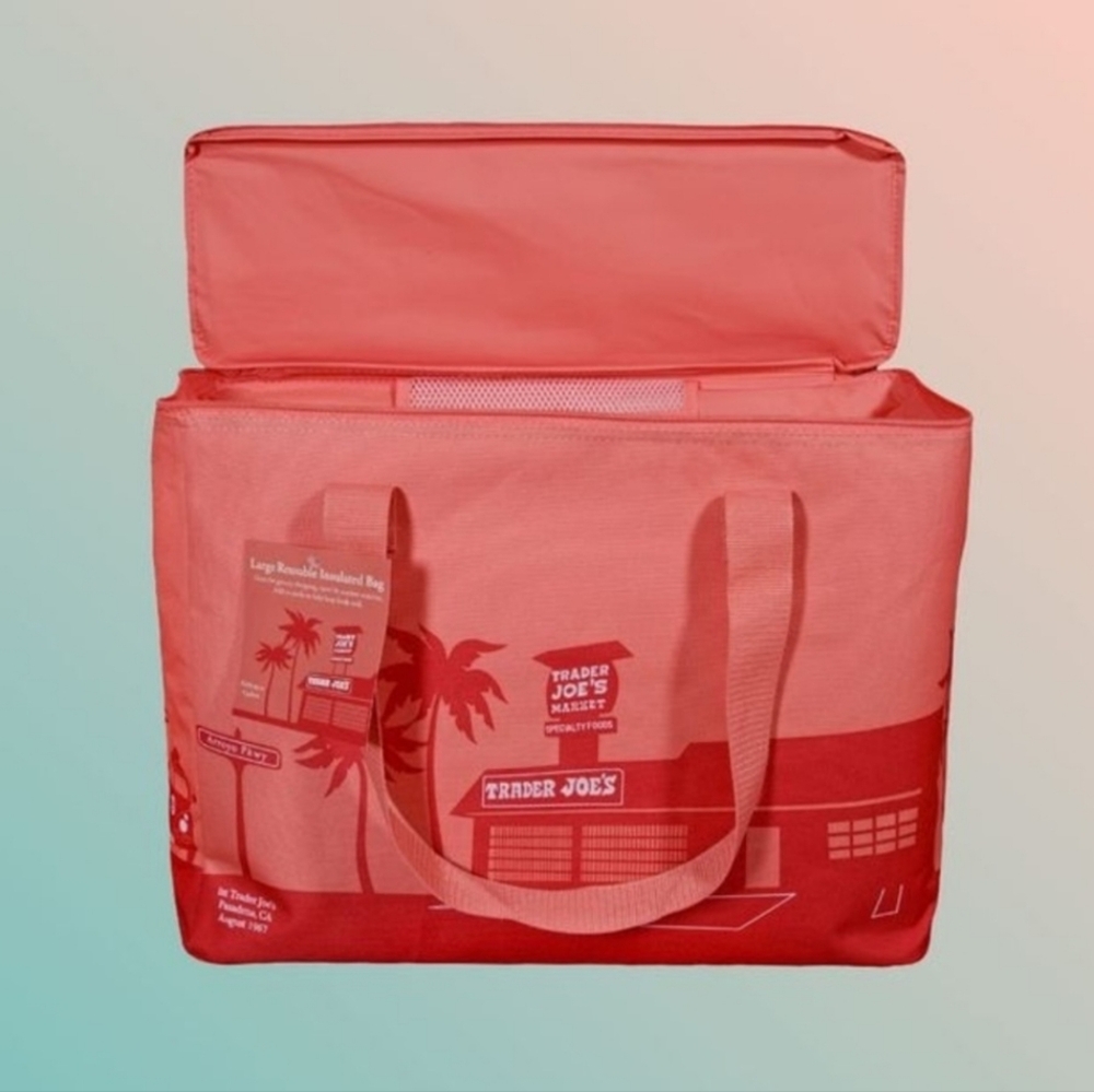 Trader Joe’s Peach Insulated Cooler Tote Bag LARGE NWT 🍑